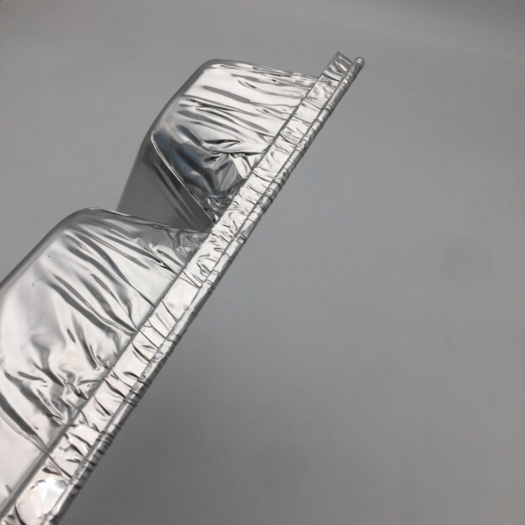 Grande plaque de papier d'aluminium à trois grilles