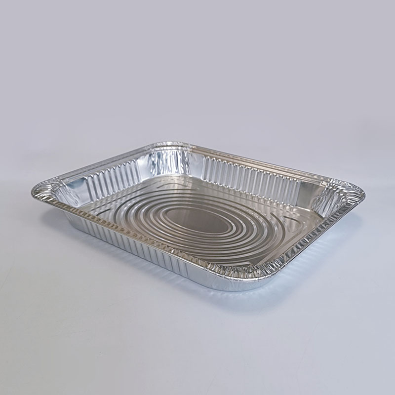 Contenants en aluminium et couvercles carr&eacute;s