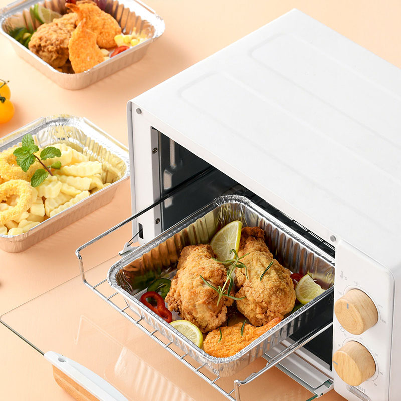 Les plaques de cuisson en papier d'aluminium remplacent-elles les ustensiles de cuisson traditionnels dans les cuisines modernes ?